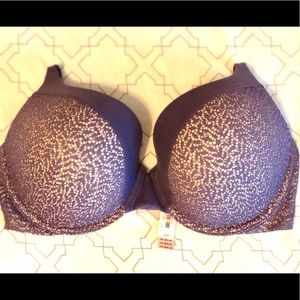 Victoria’s Secret Body by Victoria Bra 34DD